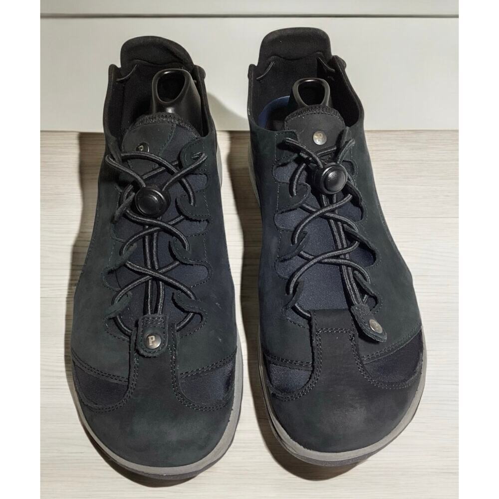 Pandere Expandable Leather no tie Sneaker two Step sz 7 black